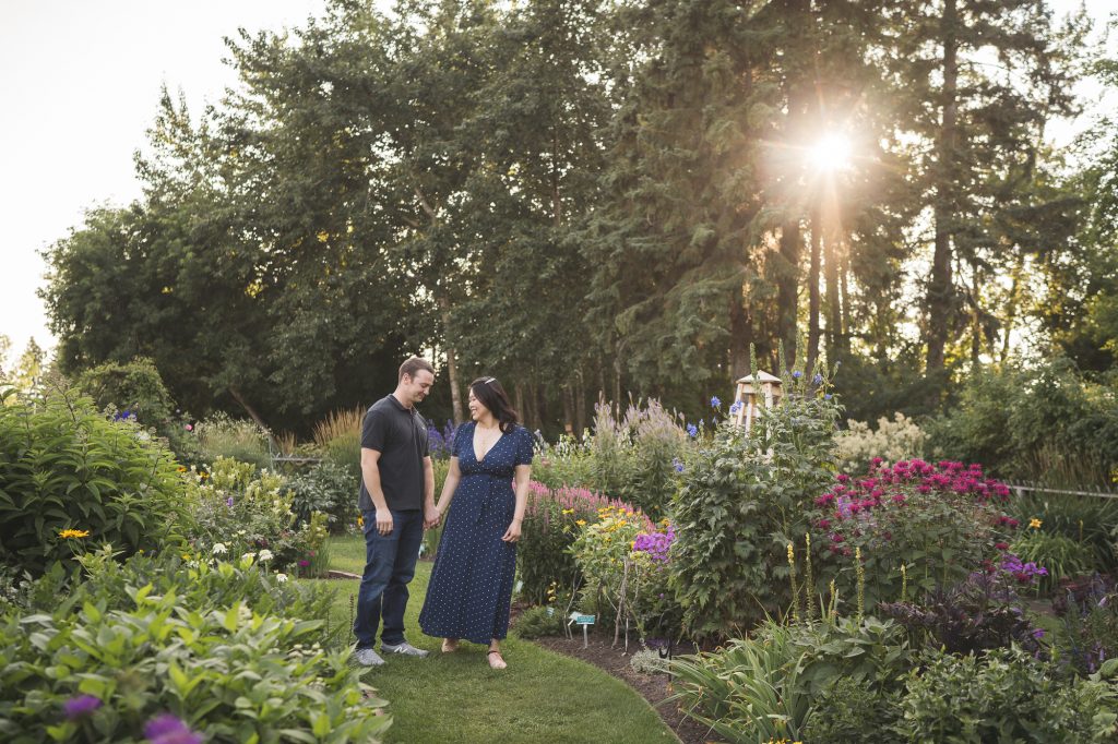 engagement photos at st albert botanical garden